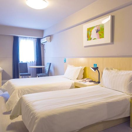 Jinjiang Inn Chengdu Chunxi Road Taiguli Hotel Екстер'єр фото