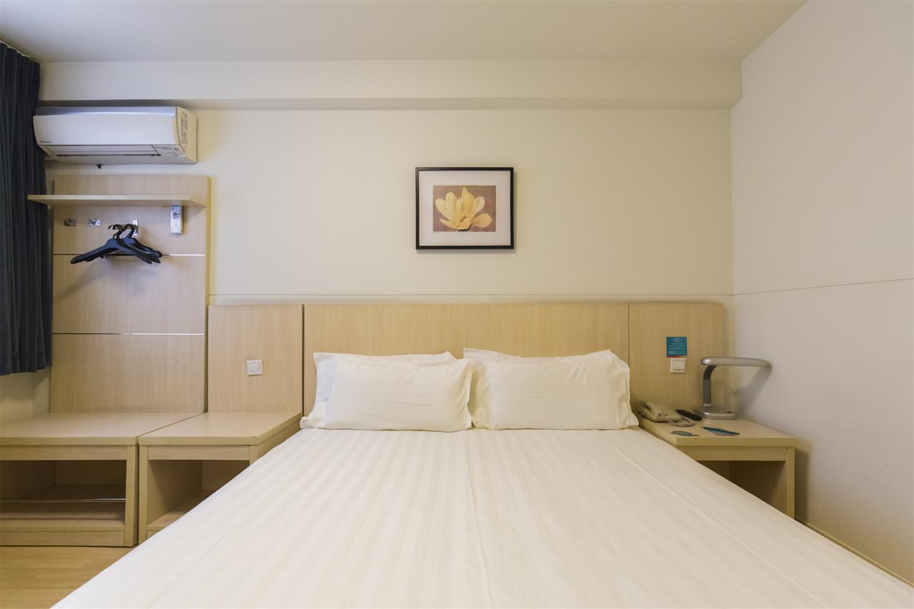Jinjiang Inn Chengdu Chunxi Road Taiguli Hotel Екстер'єр фото