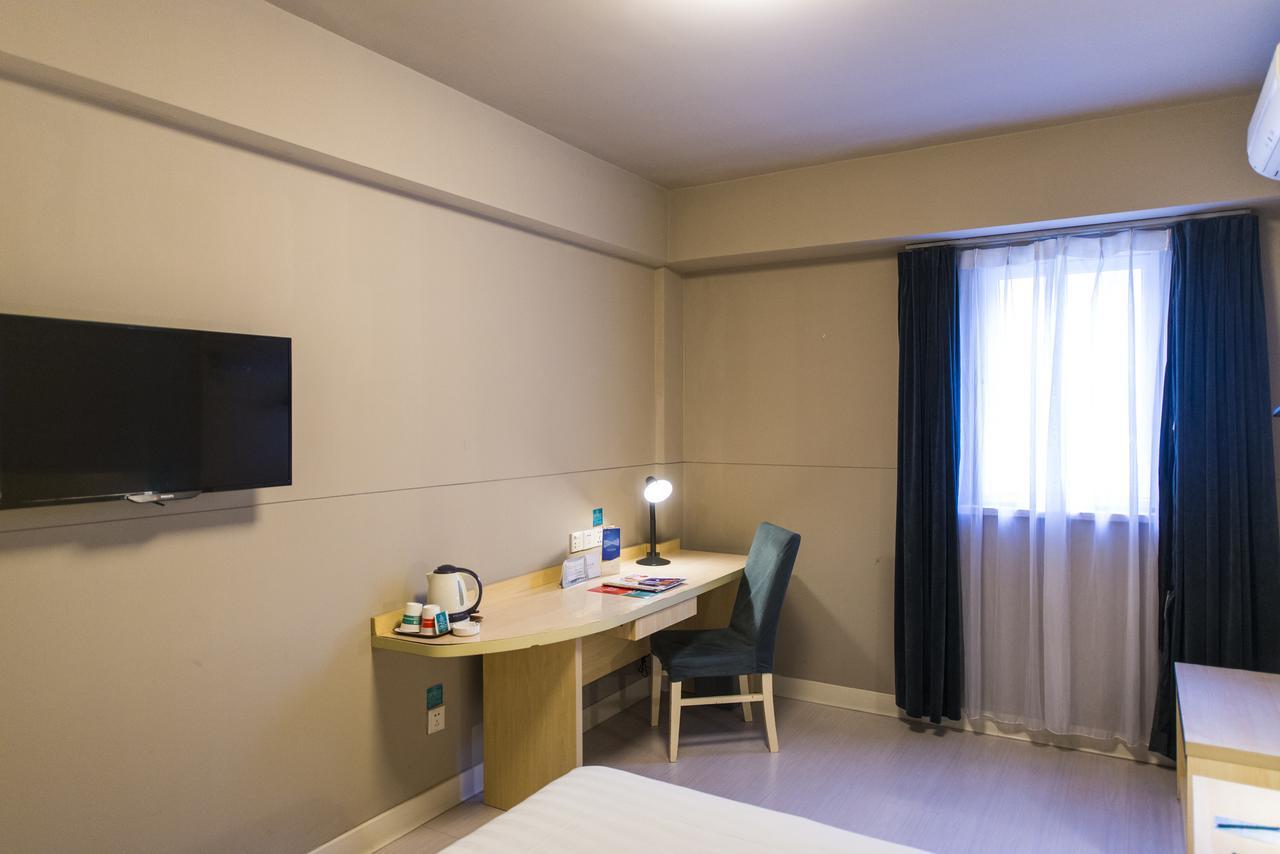 Jinjiang Inn Chengdu Chunxi Road Taiguli Hotel Екстер'єр фото