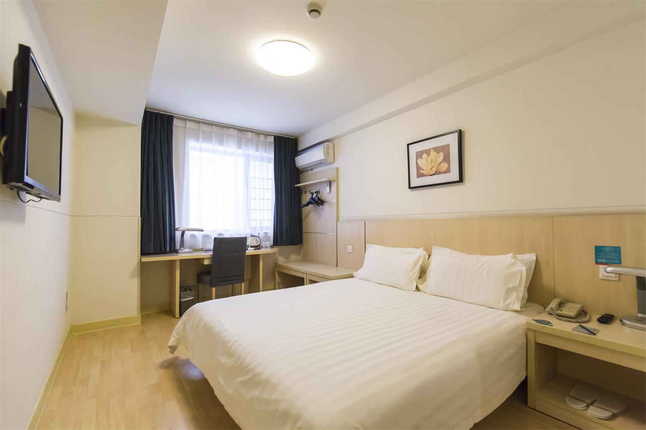 Jinjiang Inn Chengdu Chunxi Road Taiguli Hotel Екстер'єр фото
