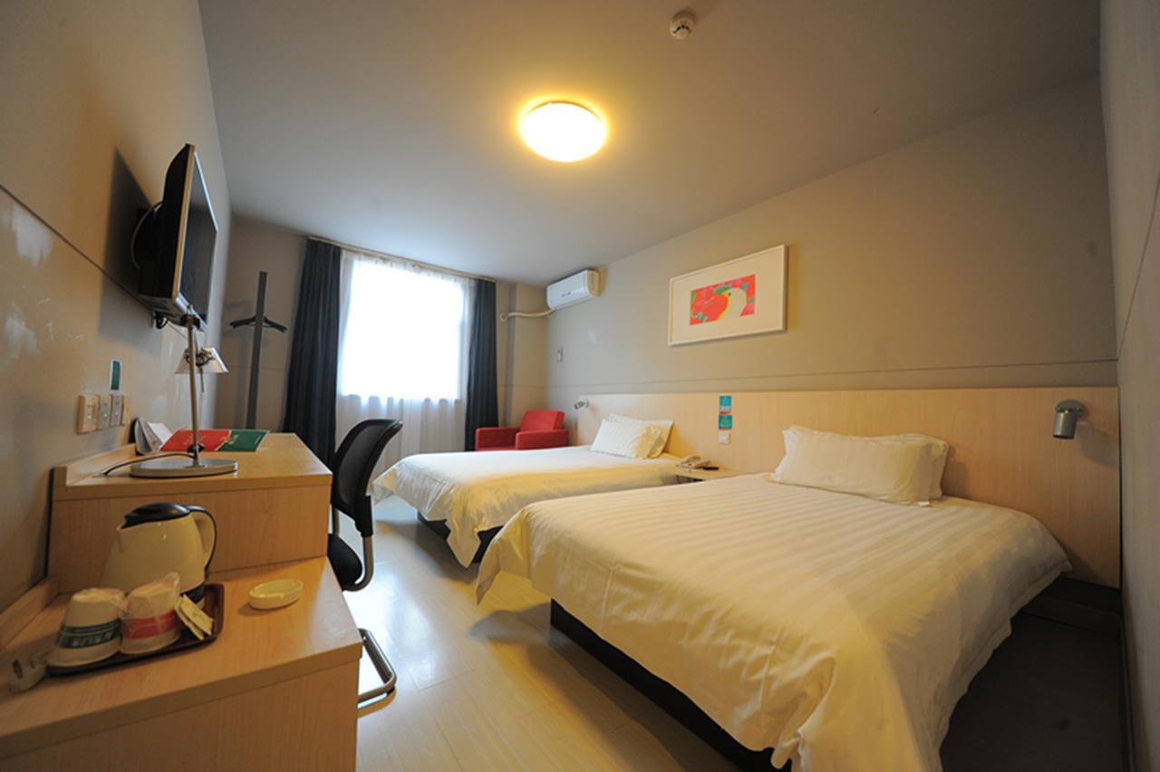 Jinjiang Inn Chengdu Chunxi Road Taiguli Hotel Екстер'єр фото