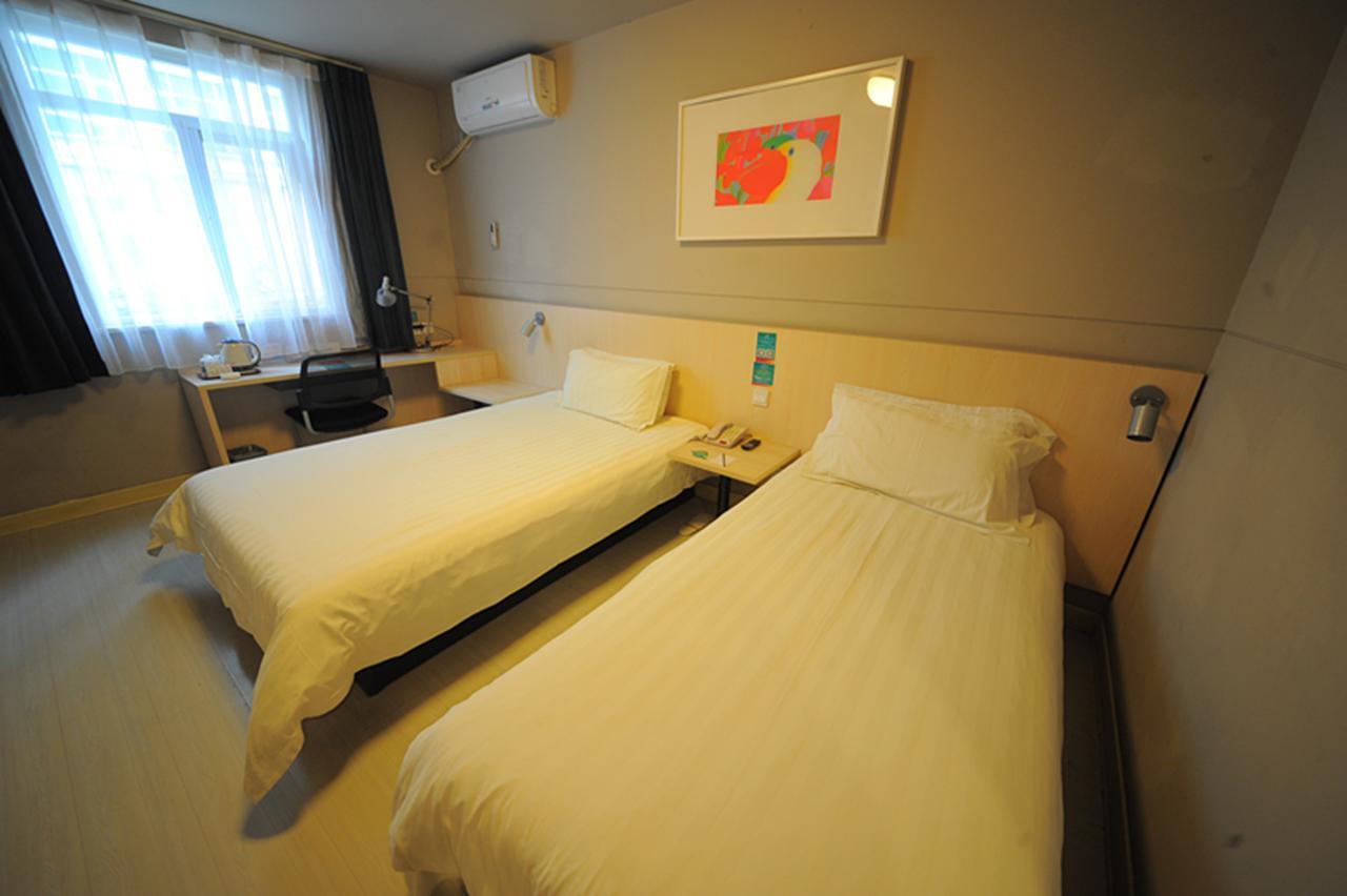 Jinjiang Inn Chengdu Chunxi Road Taiguli Hotel Екстер'єр фото